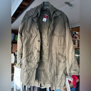 MEDIUM LEVIS UTILITY COAT